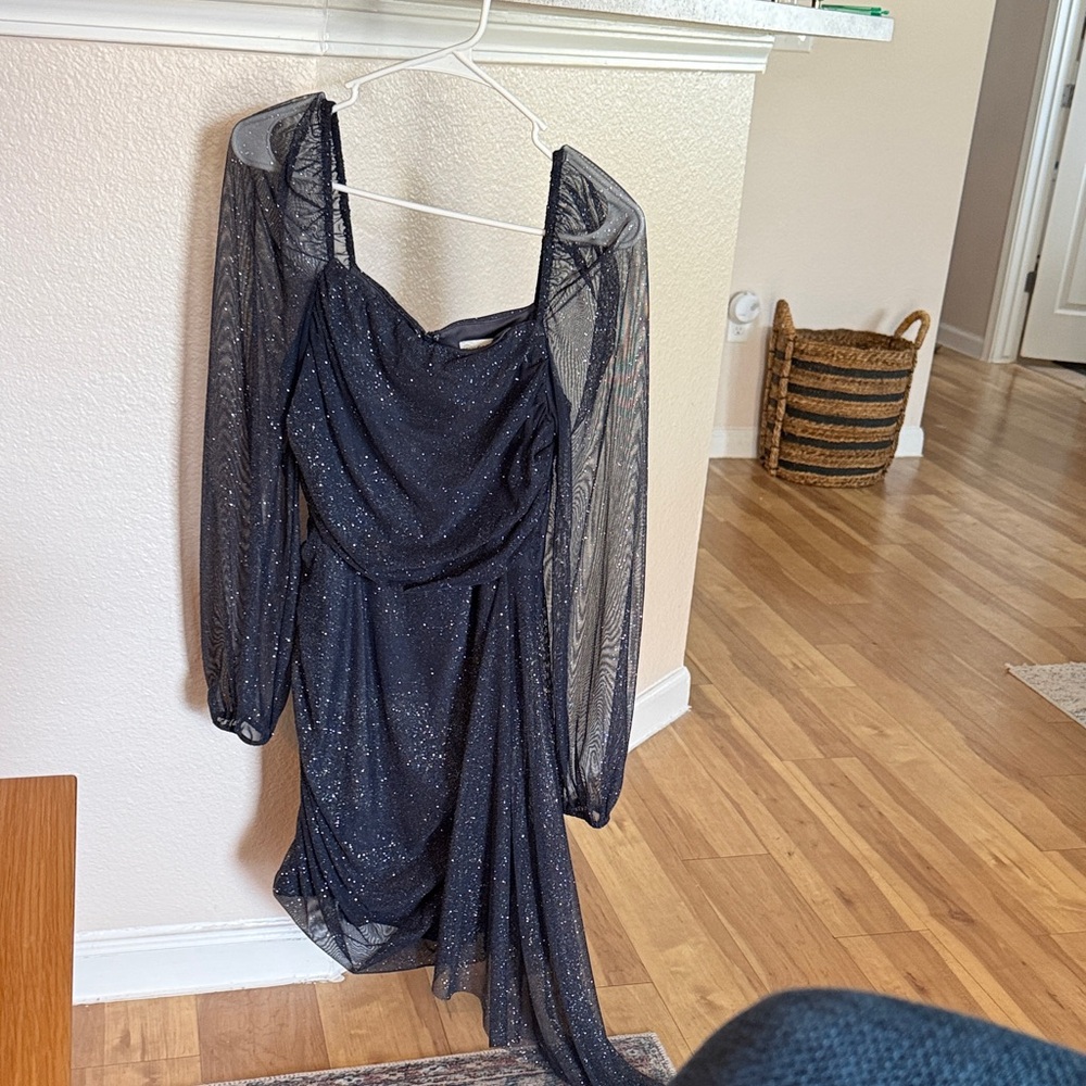 Elegant Navy Blue Sheer Sleeve Dress